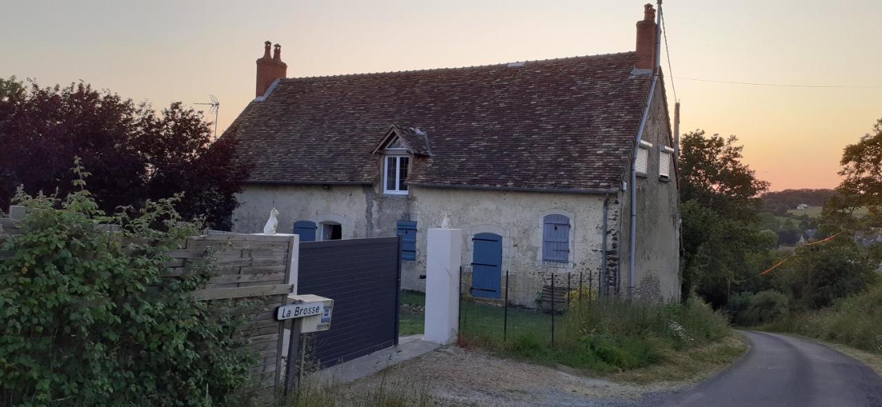 Le Doux Refuge Berceen Au Calme De Sa Campagne Pres Circuit Mans Sud, Grand Lit Avec Berceau Et Possibilite Lit Pliant En Rajout Marigne-Laille Esterno foto