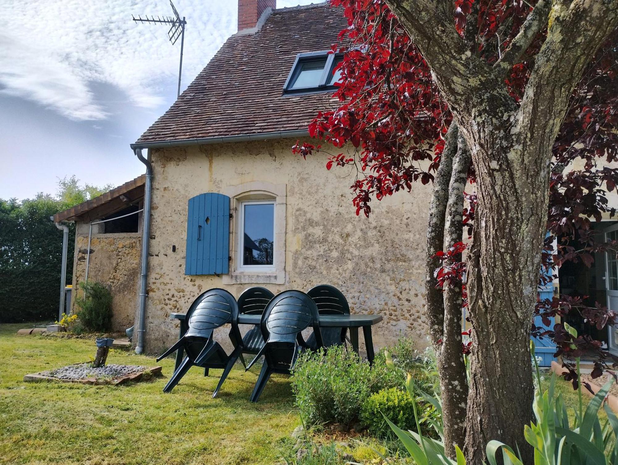 Le Doux Refuge Berceen Au Calme De Sa Campagne Pres Circuit Mans Sud, Grand Lit Avec Berceau Et Possibilite Lit Pliant En Rajout Marigne-Laille Esterno foto