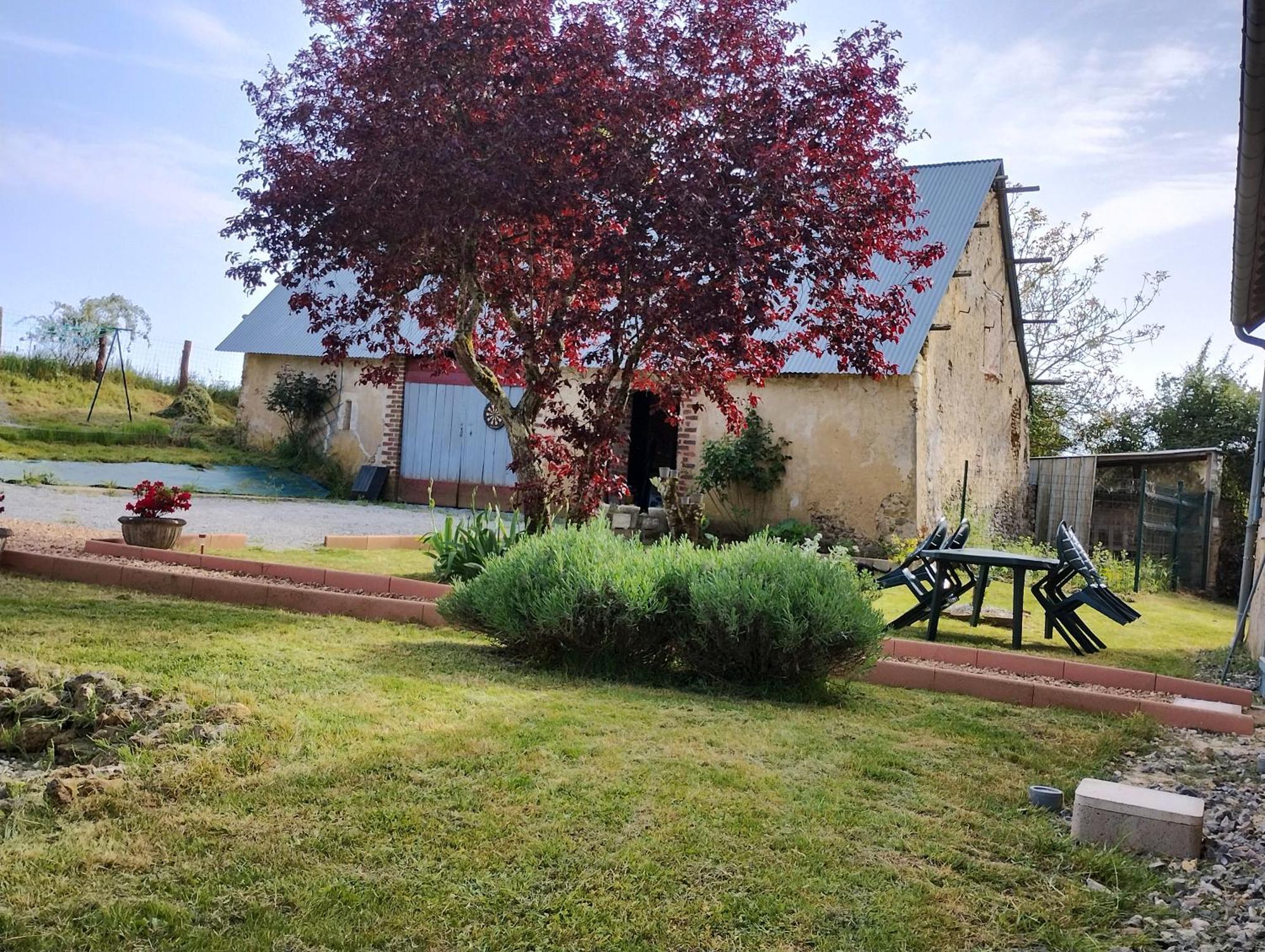 Le Doux Refuge Berceen Au Calme De Sa Campagne Pres Circuit Mans Sud, Grand Lit Avec Berceau Et Possibilite Lit Pliant En Rajout Marigne-Laille Esterno foto
